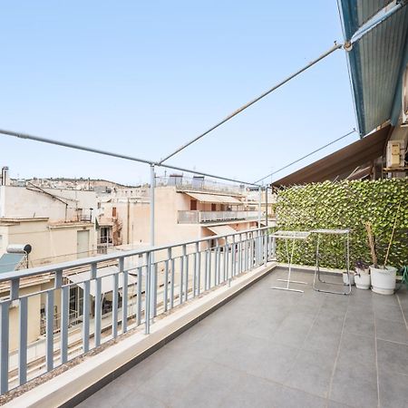 Modern Spacious Apt In Athens Exterior photo